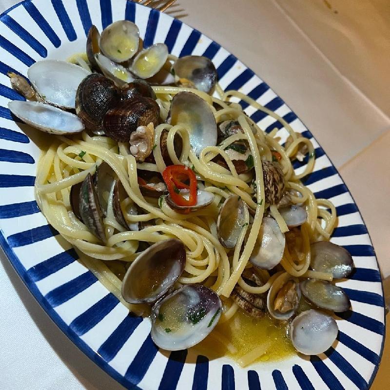 LINGUINE ALLE VONGOLE