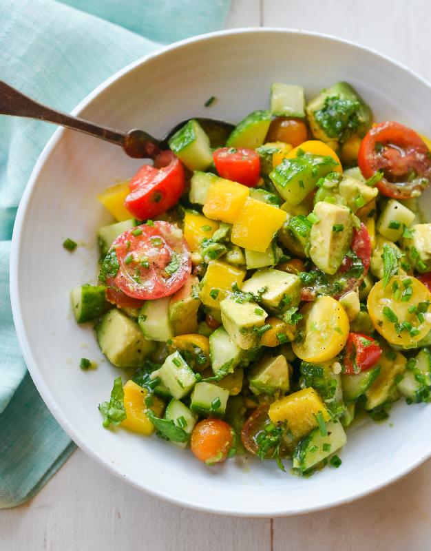 Avakado Salatı 