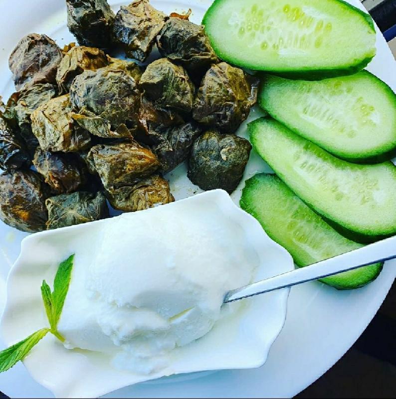 Yarpaq dolması