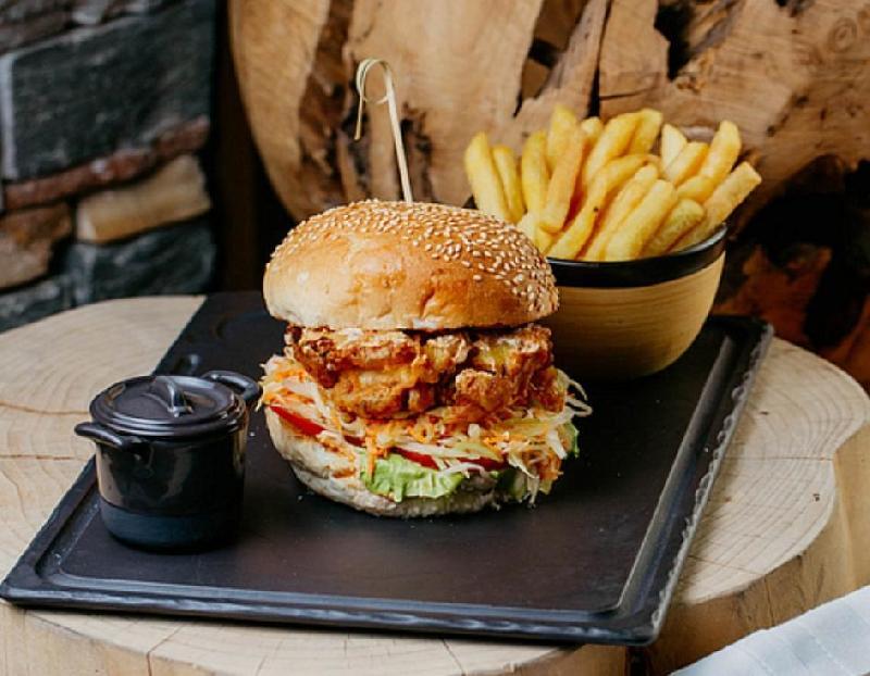 Buttermilk Crisp Fried Chicken Burger