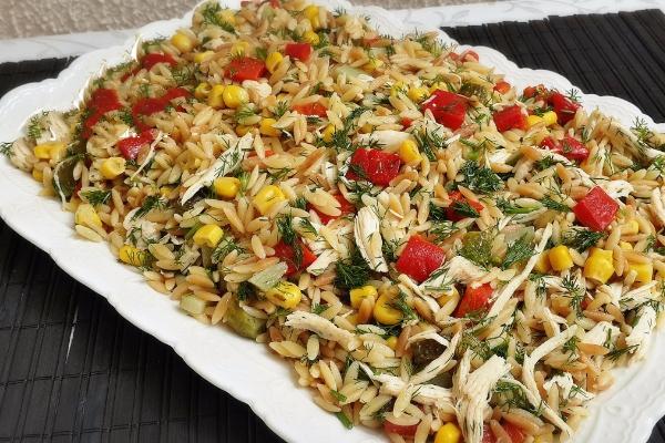 Fattoş salatı