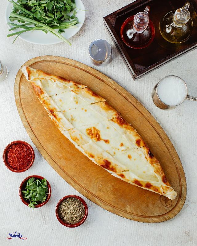  Kaşarlı Pide