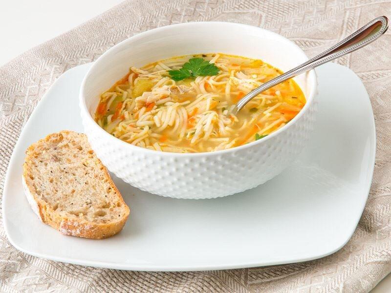 Şəhriyarlı toyuq şorbası