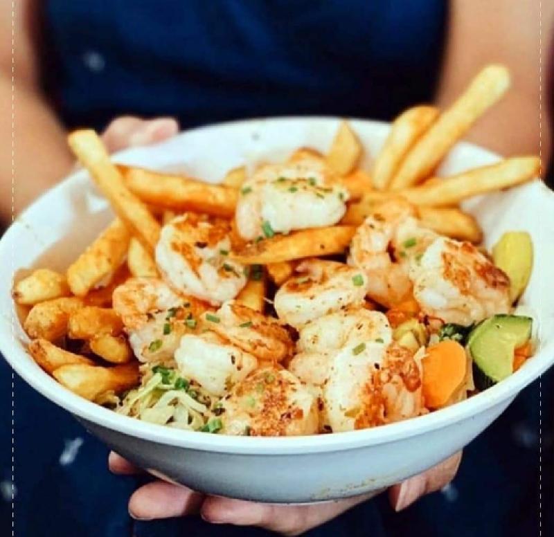 Dəniz məhsulları salatı