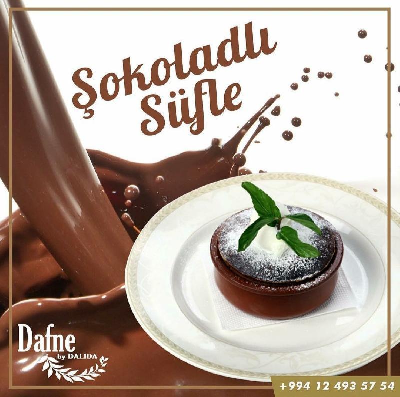 Hot cake with chocolate