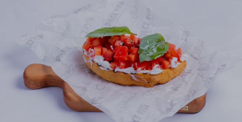 Bruschetta al Pomodoro