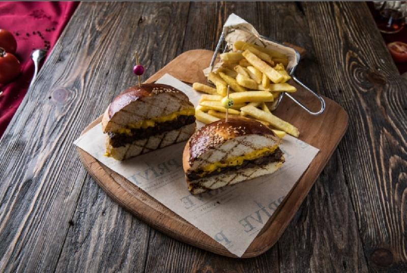 Cheddar Burger