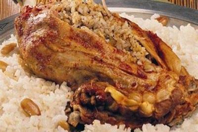 Bütöv quzu plov ilə