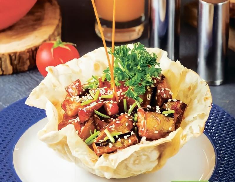 Xırt-xırt badımcan salatı