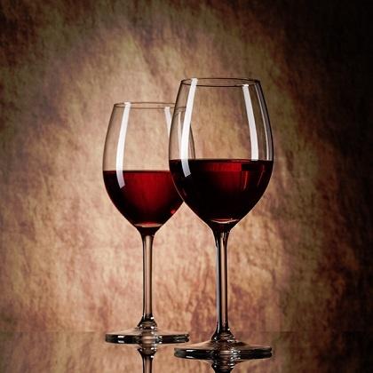Sherq Mirvarisi by glass 