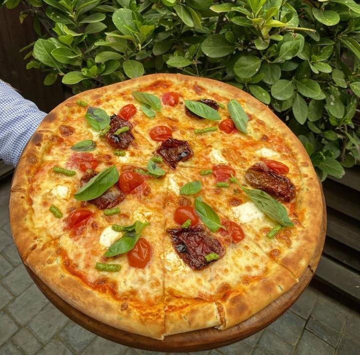 Margarita Pizza