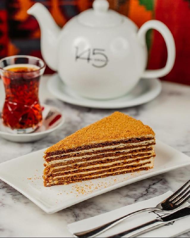 Ballı tort