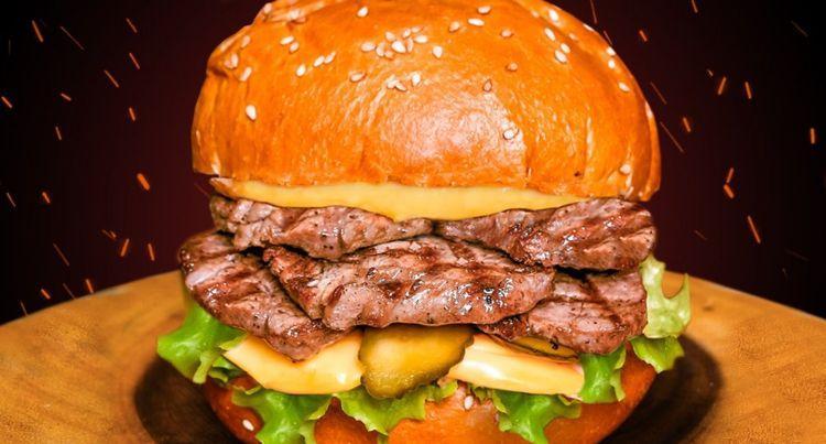 Tenderloin steak burger
