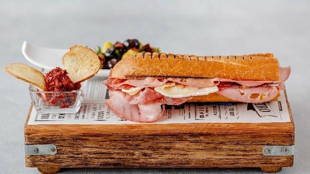 Salami Sandwich 