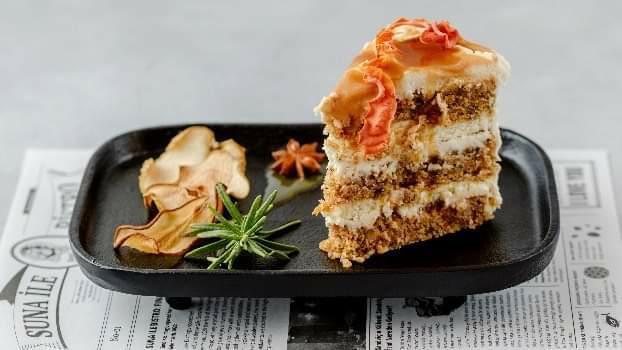 Cheesecake kök ilə 