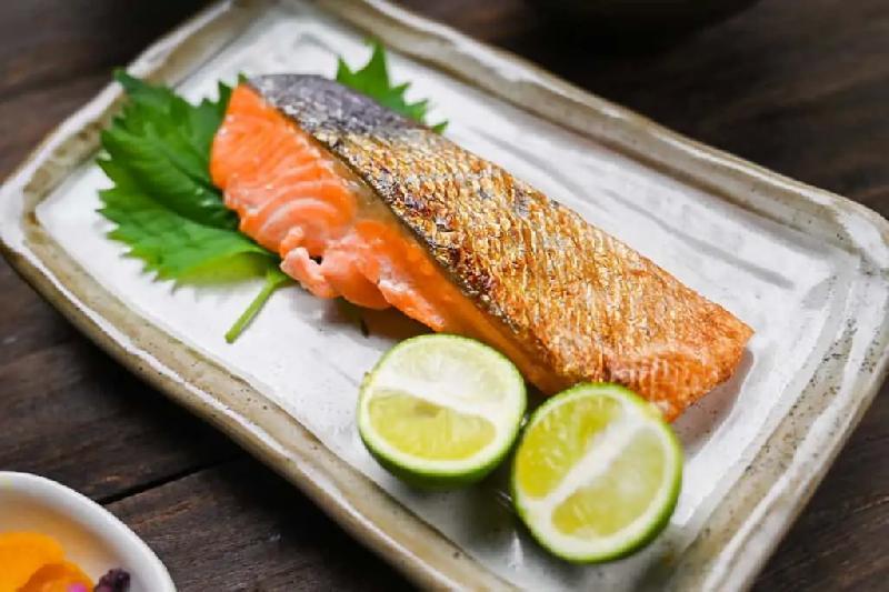 Salmon with Crispy Shiso