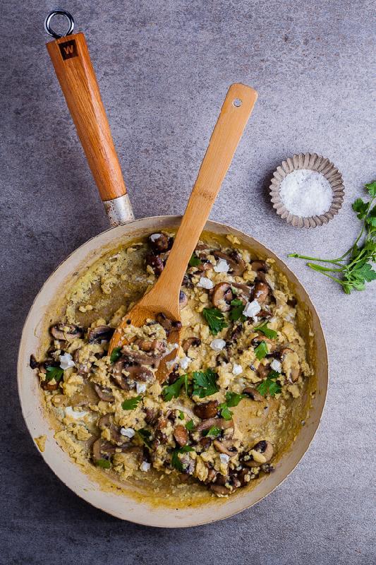 Eggs with cheese and mushrooms