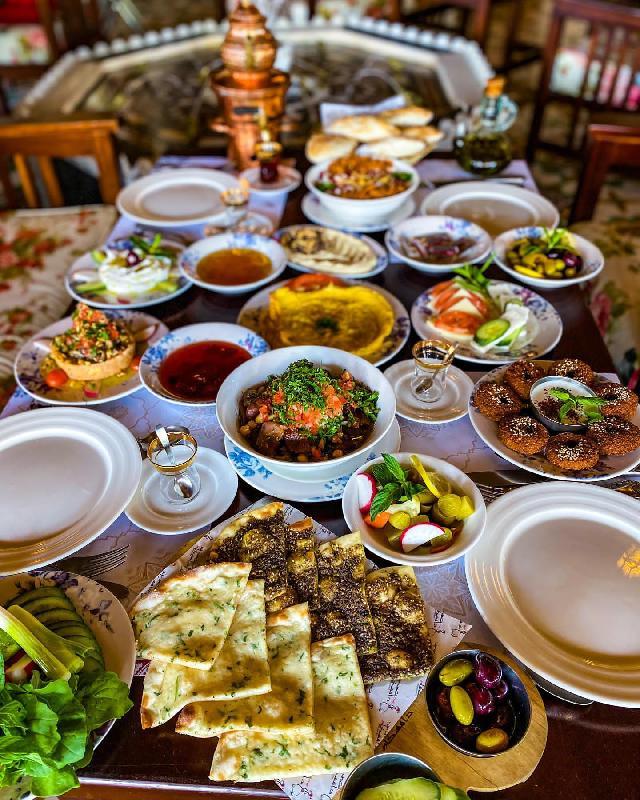 Sofret Ahel El Raya (for 4 persons)