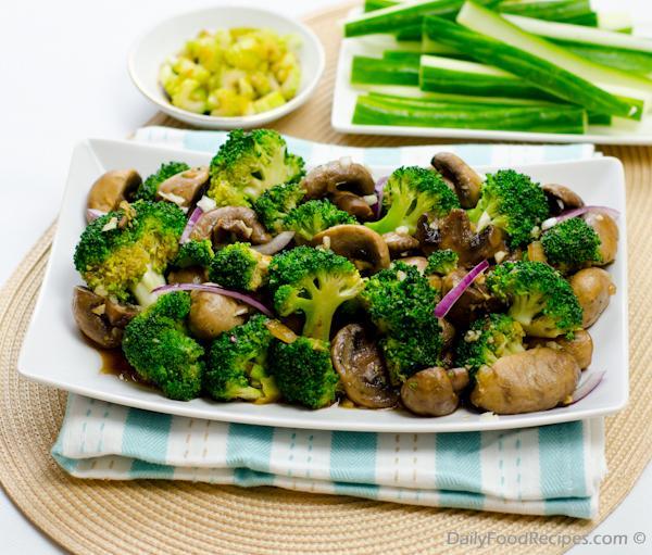 Broccoli With Chinese Fungus Mushrooms