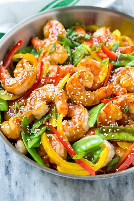Nam Jim Sauce Shrimps With Vegetables