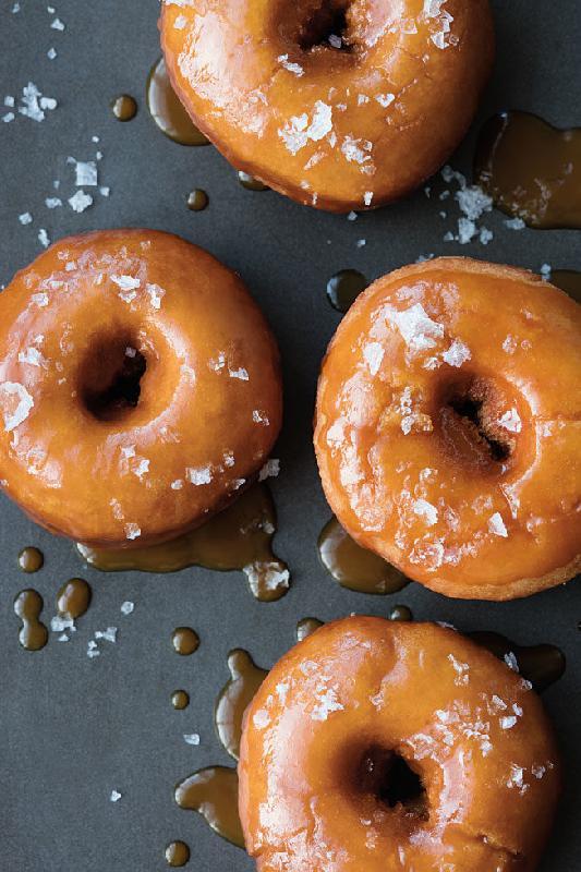 Caramel Danut