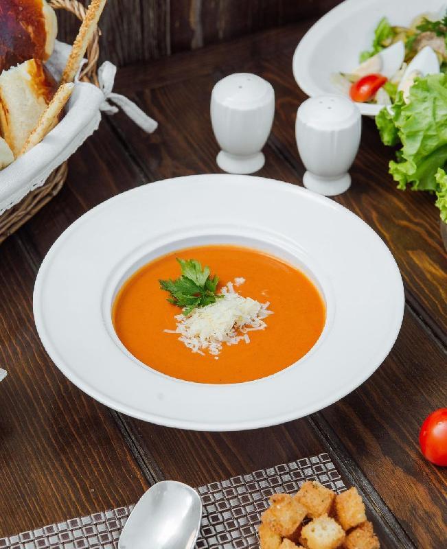 Tomat şorbası 