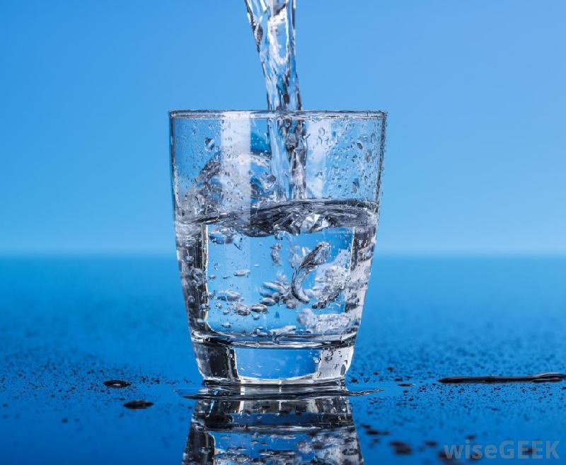 Mineral water large