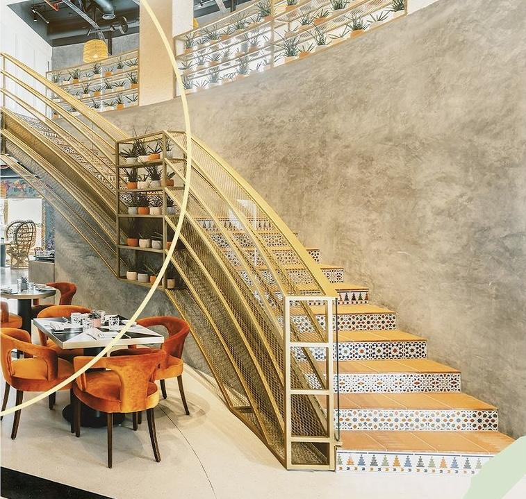 Interior view 6