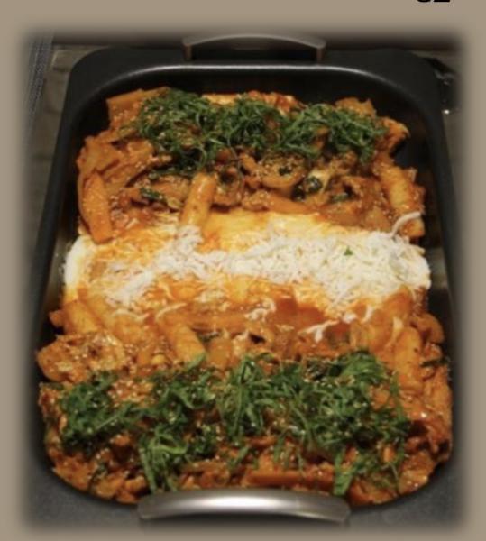 닭갈비 Dak-Galbi (500g) داك قلبي World famous Korean spicy chicken