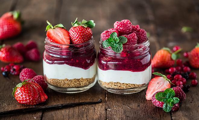 Mixed Berries Cake in Jar