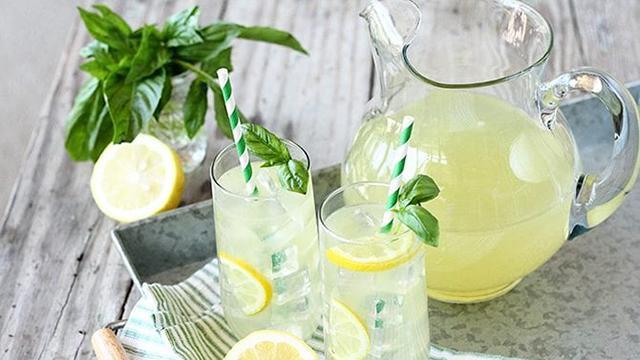 Mint & Basil Lemonade