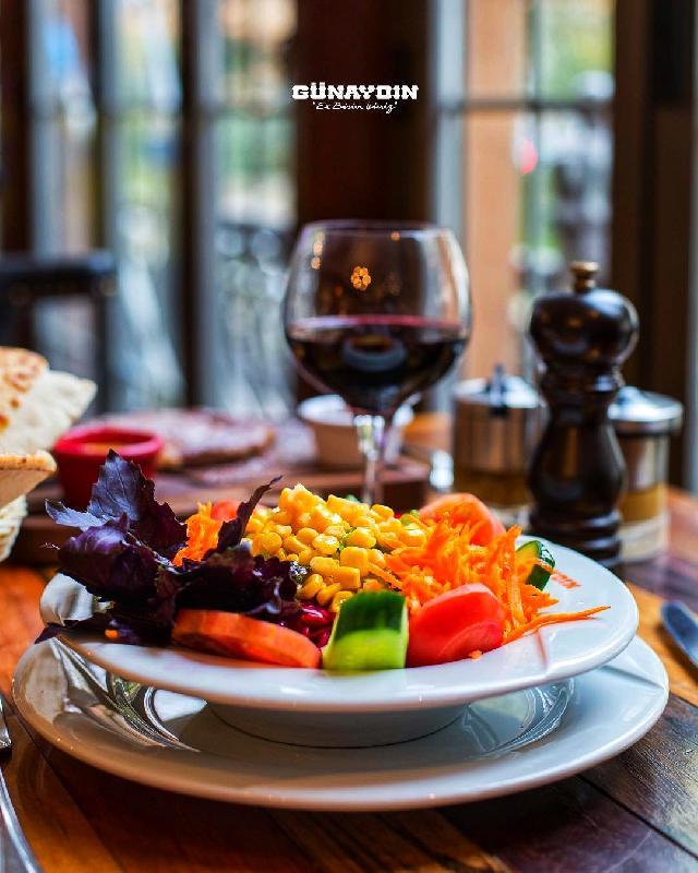 Yaşıl Salat