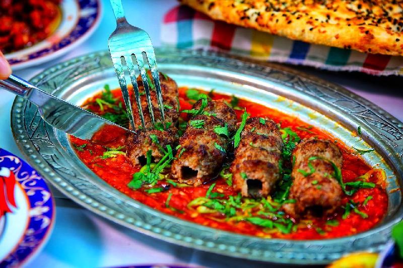 Altı Əzməli Kabab