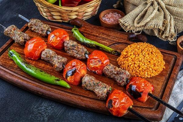 Pomidorlu Kabab