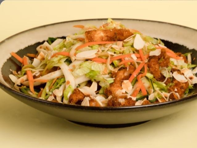 Asian Salad Chicken/Shrimp