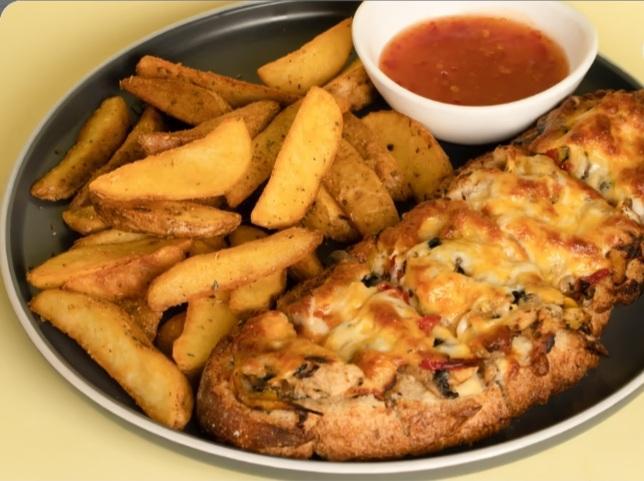 Chef’s Special Chicken Tartine