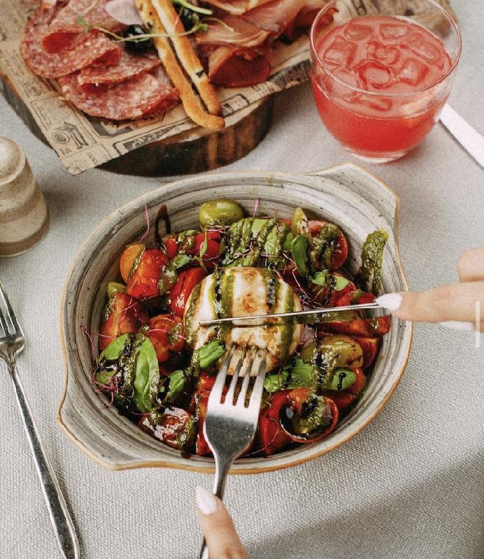 Buratta pendirli salat