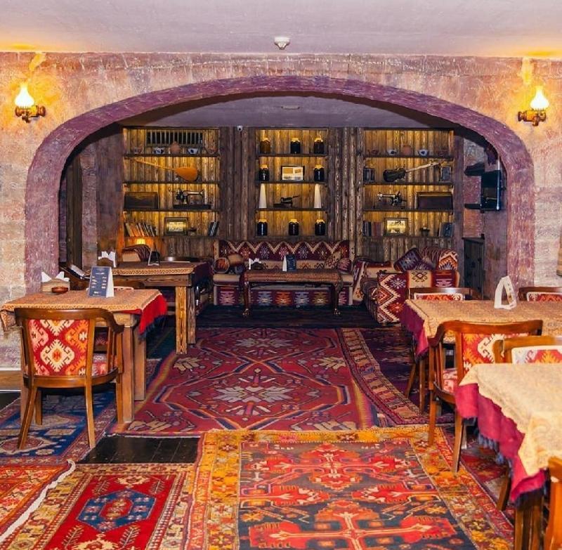 Interior view 2