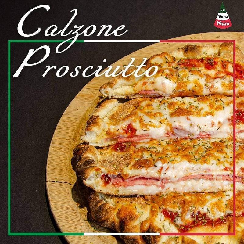 Calzone prosciutto