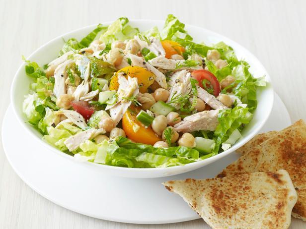 Sezar salatı qızıl balıq ilə 