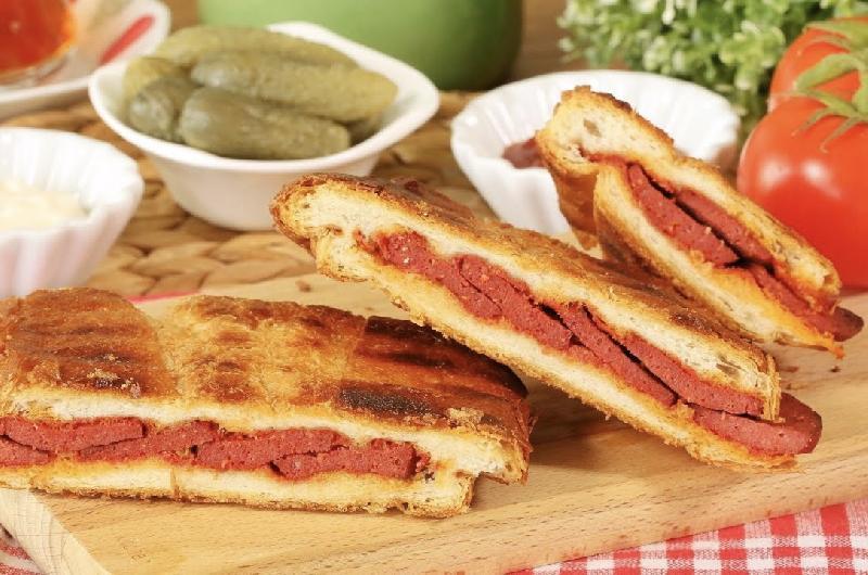 Tost sucuk 
