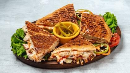 Tost qarışıq