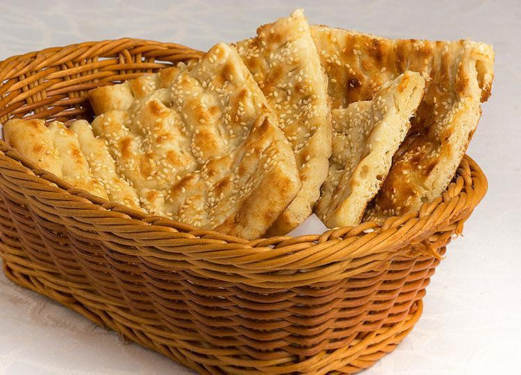 Roghani Naan