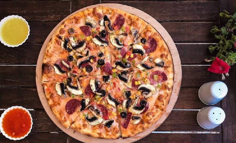 Pizza Monaliza
