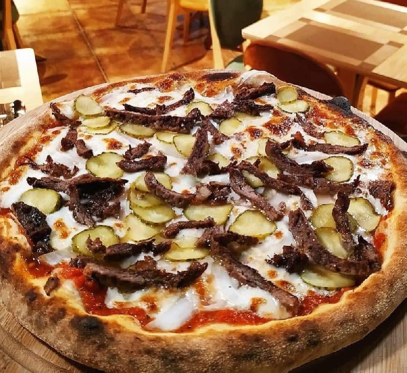 Pizza ətli