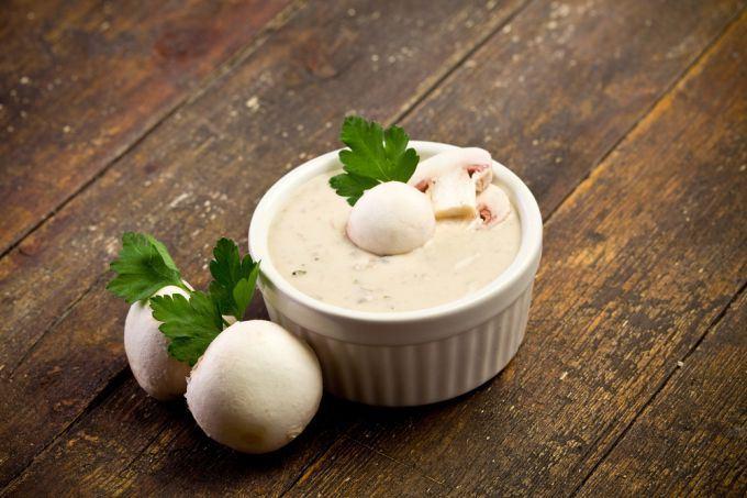 Qaymaqlı sous