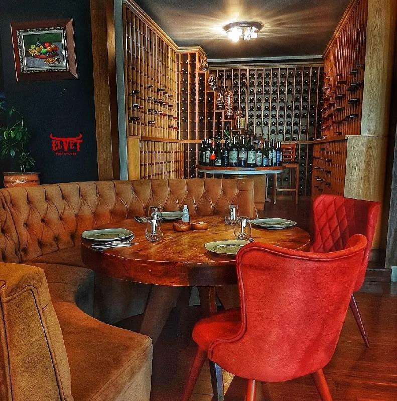 Interior view 3