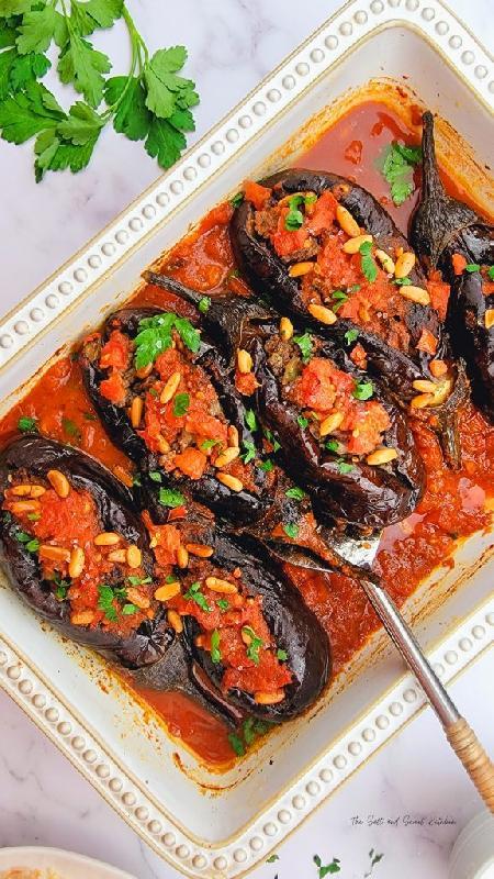 EGGPLANT AND MEAT SYRDAK