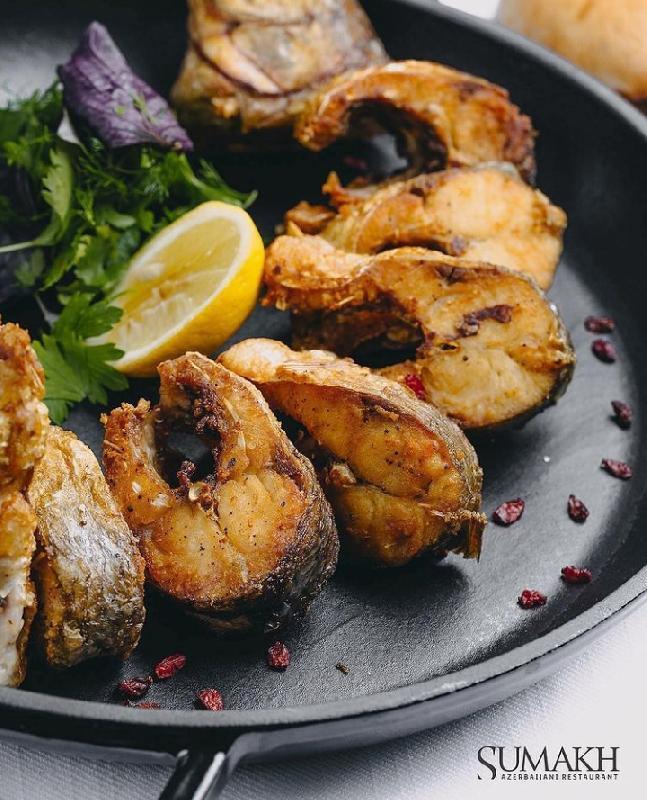 Qızardılmış Çay Balığı