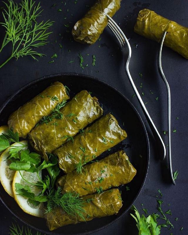 Yarpaq Dolması